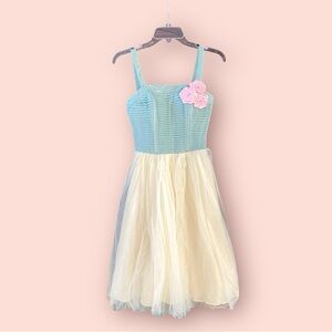 NWT Unique Vintage Sage & Ivory Tulle Swing Dress